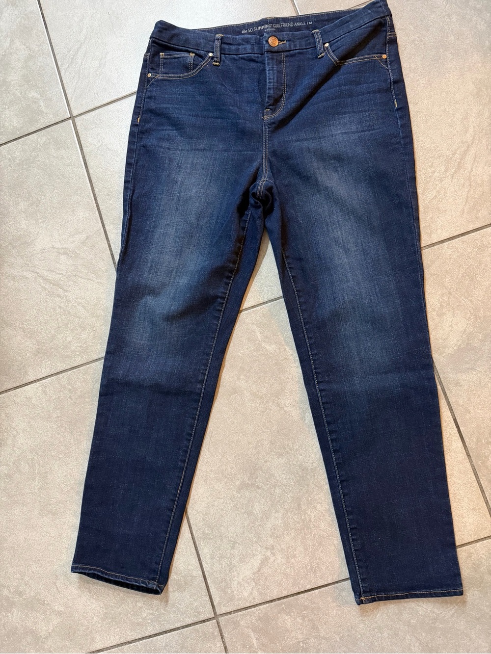 Women’s Chico’s the So Slimming Girlfriend Ankle 2.5 Sz 14 Lg Dark Blue Jeans